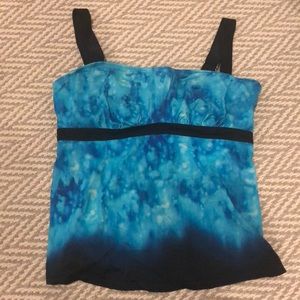 Athleta tankini top